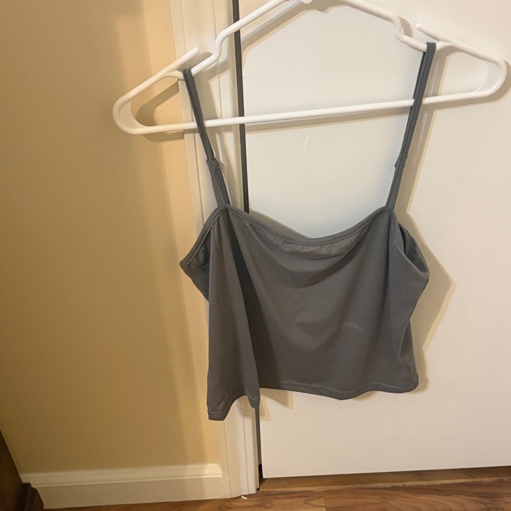 Chic Gray Women's Crop Top
